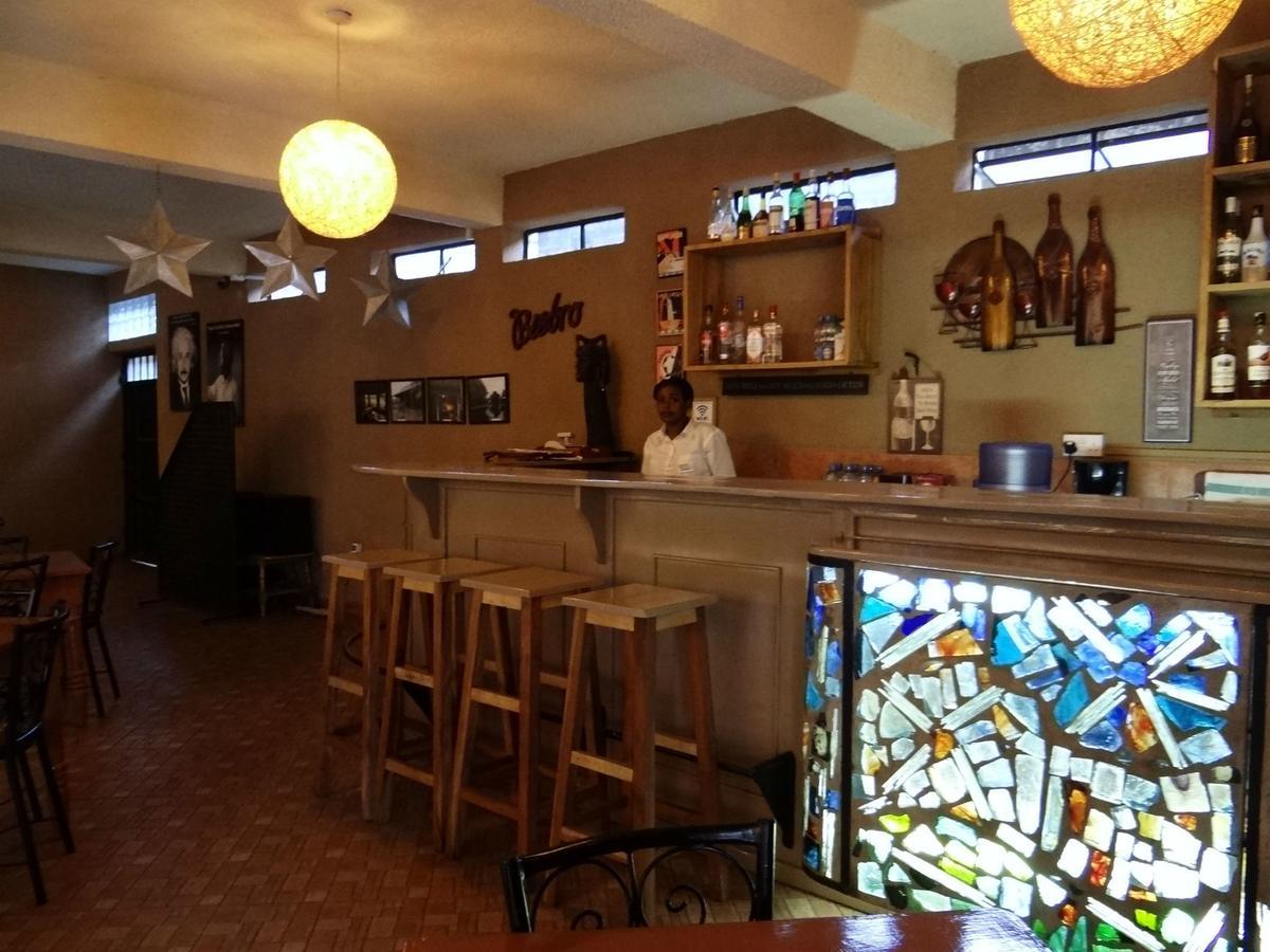 Ikweta Country Inn Maua Kaathene Екстериор снимка